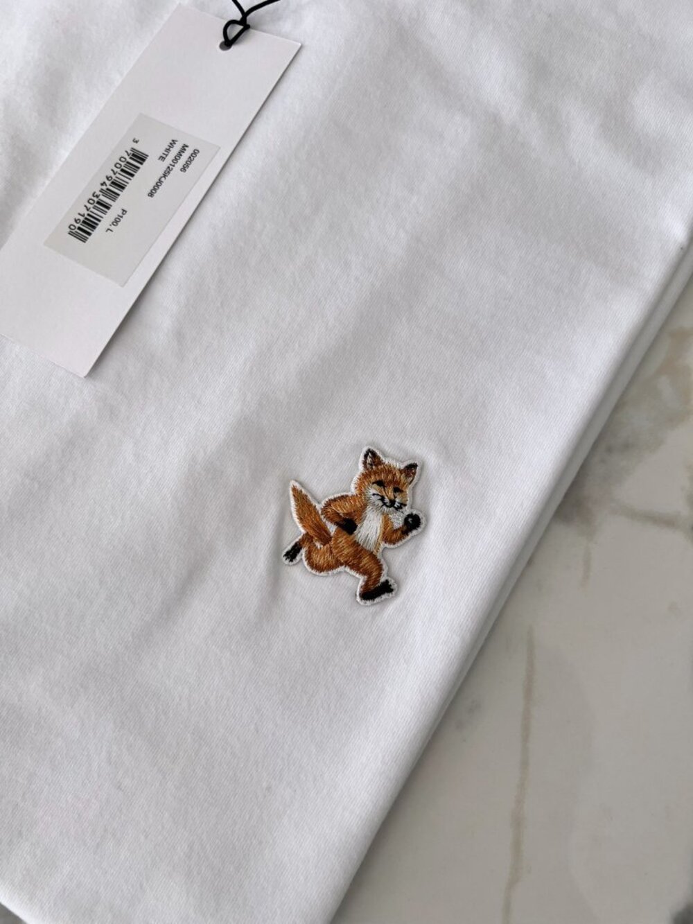 NWT - Maison Kitsune Speedy Fox T-shirt - White🦊 - Picture 5 of 7